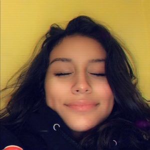 Meet your Posher, Natalie